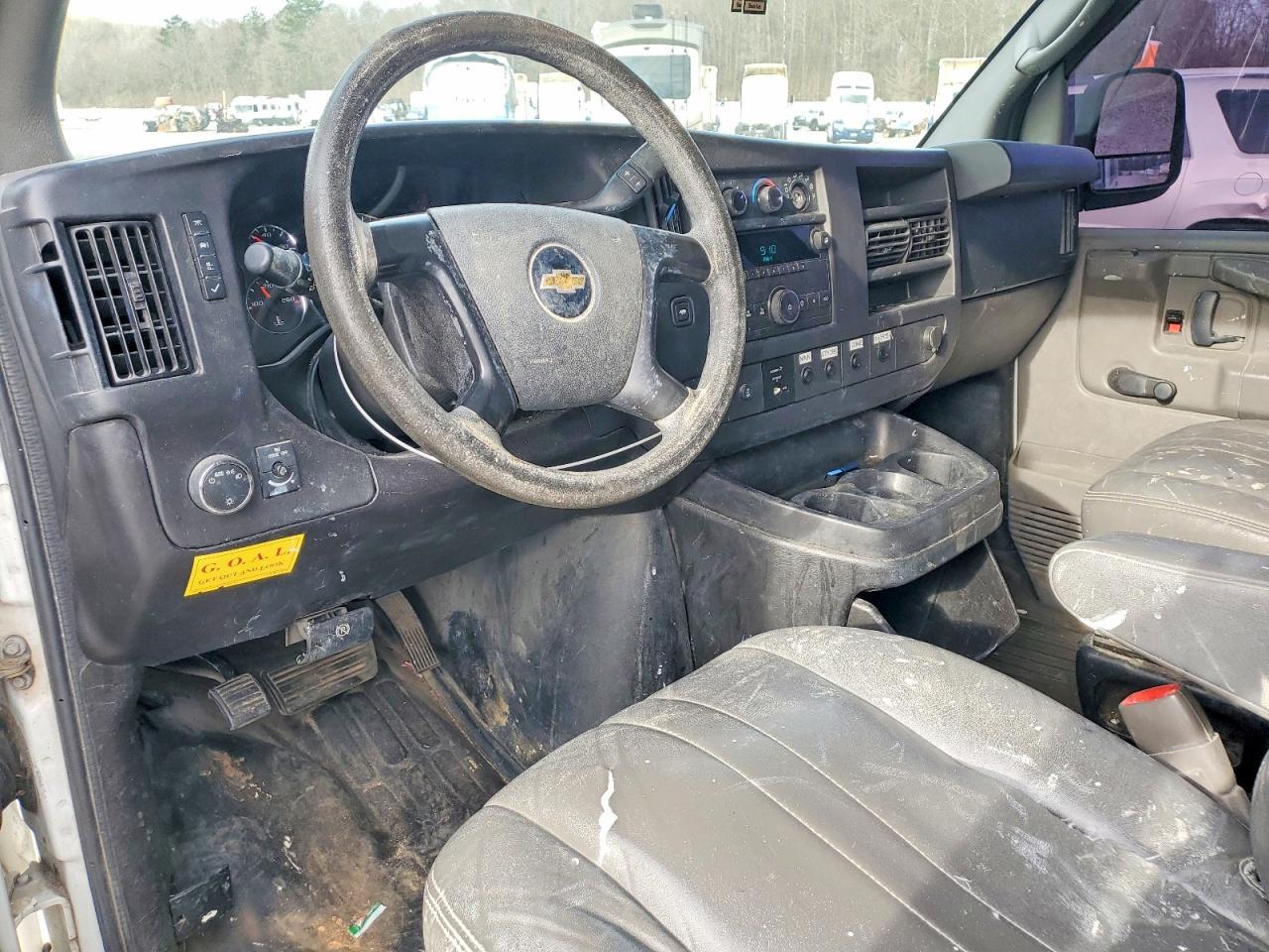 2013 Chevrolet Express G2500