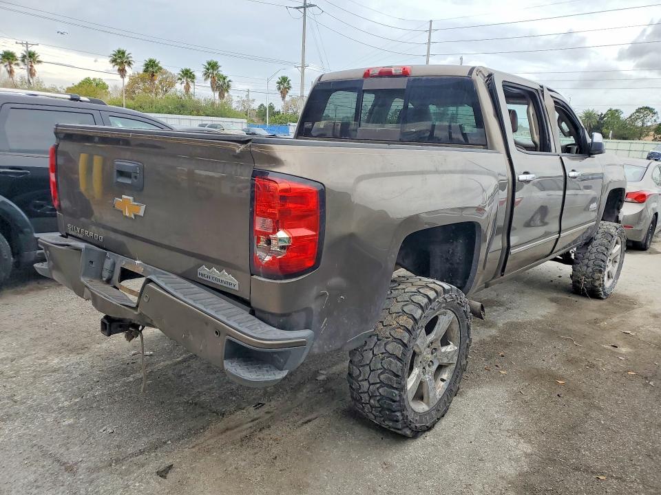 2014 Chevrolet Silverado C1500 High Country