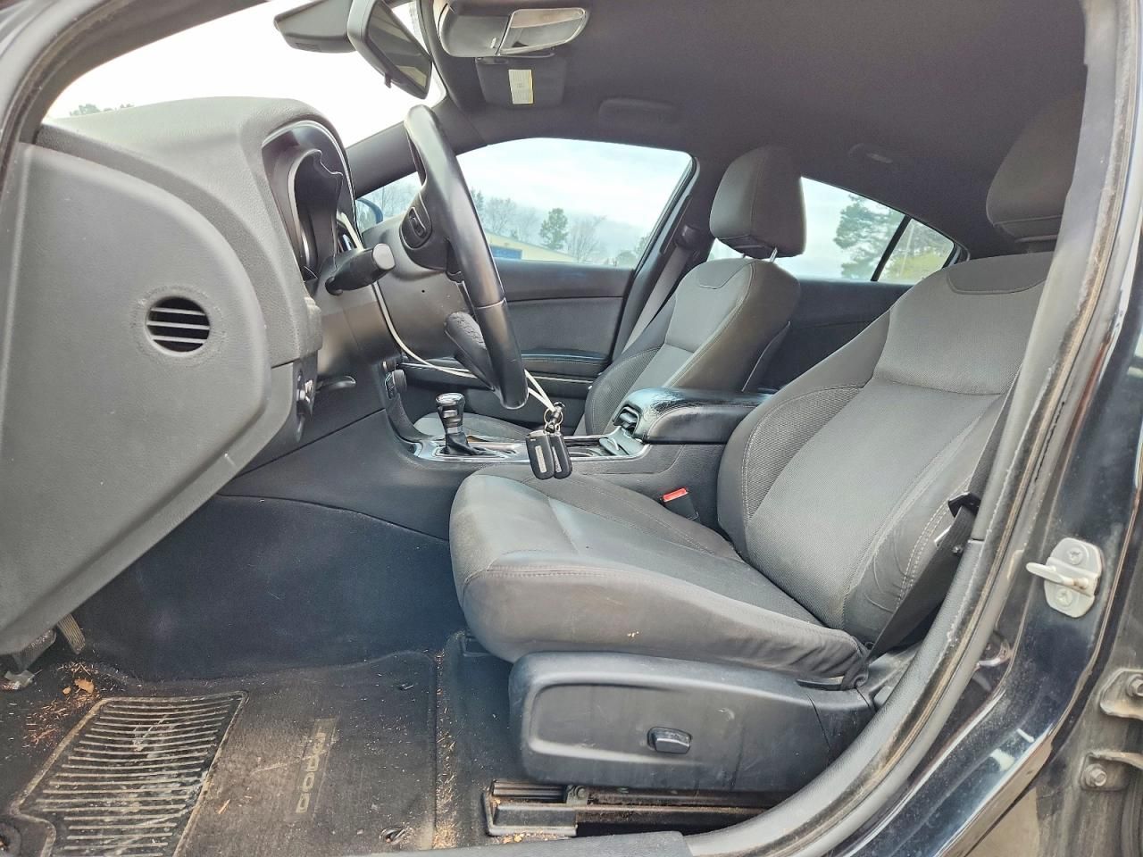 2015 Dodge Charger se