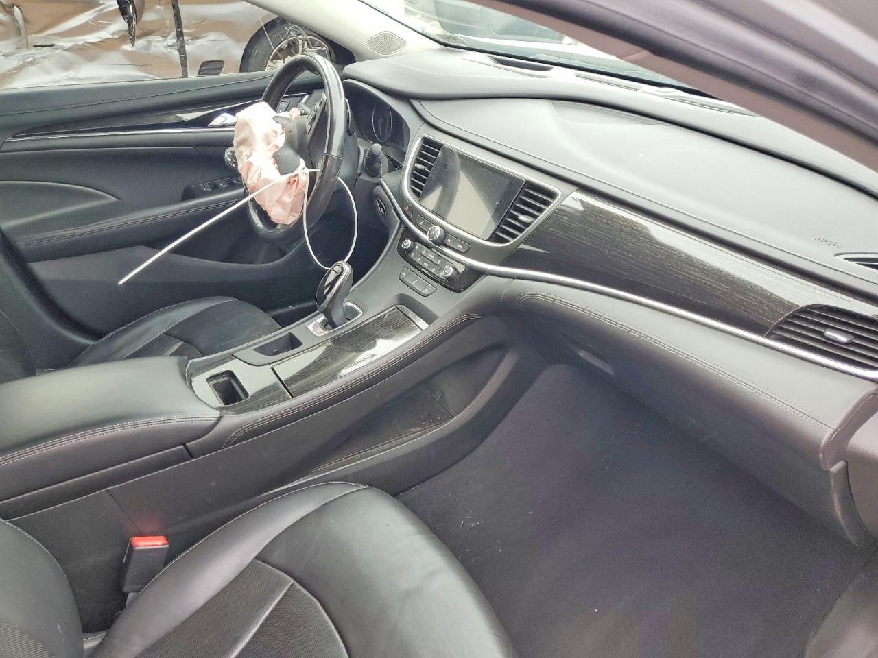 2018 Buick Lacrosse Premium