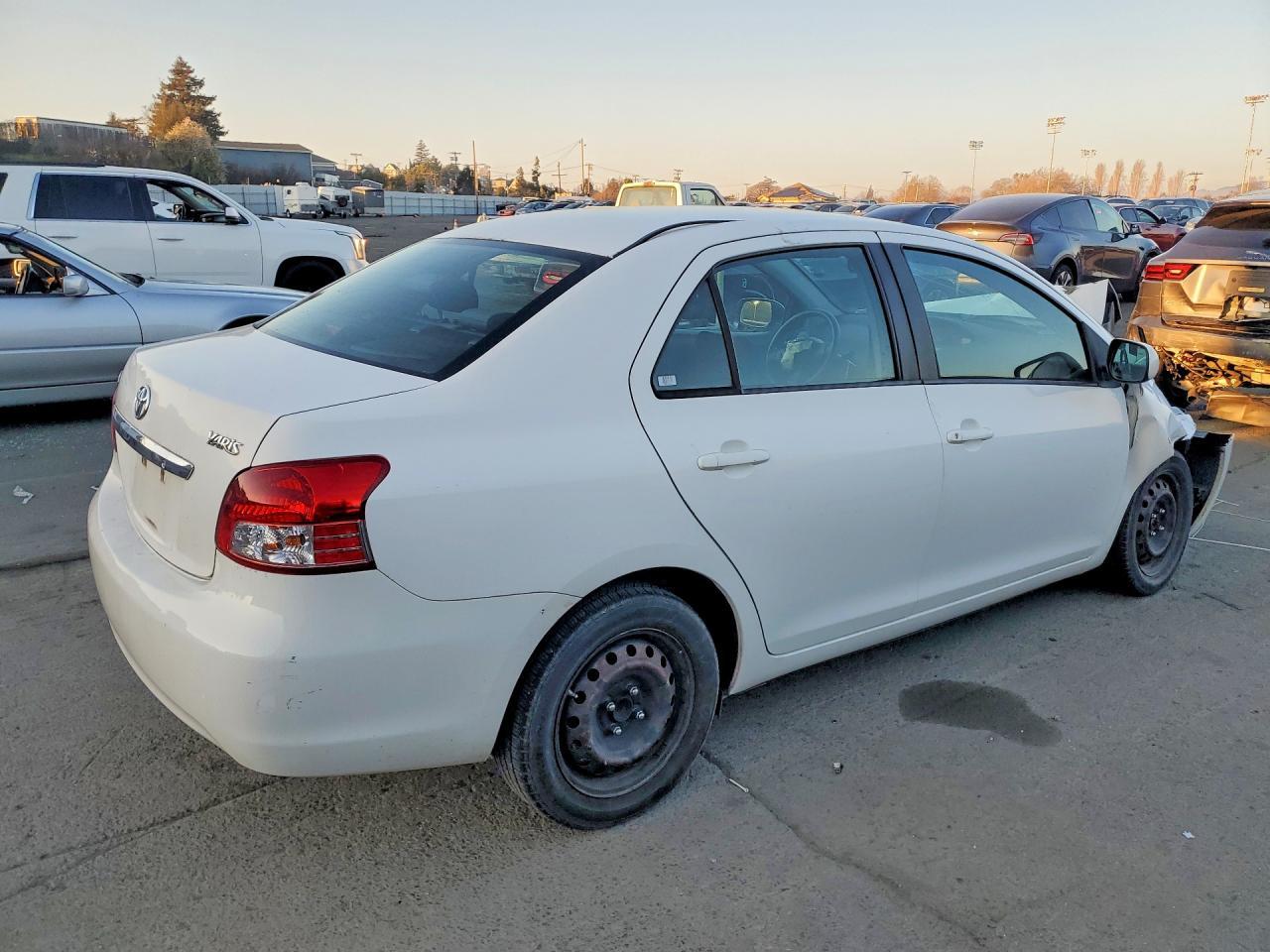 2010 Toyota Yaris Base