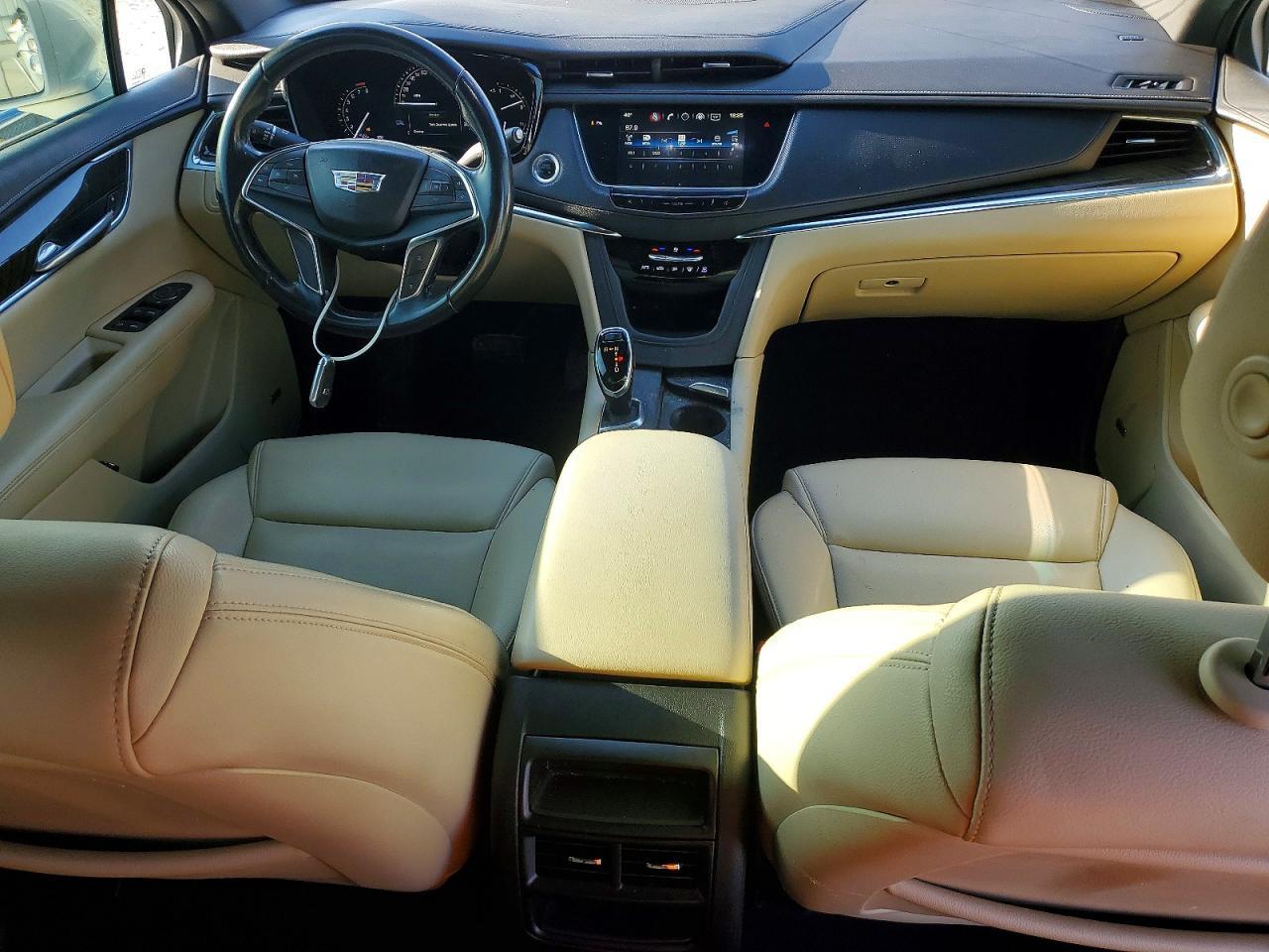 2018 Cadillac XT5