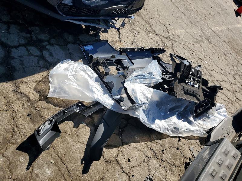 2023 Ford F150 Lightning pro