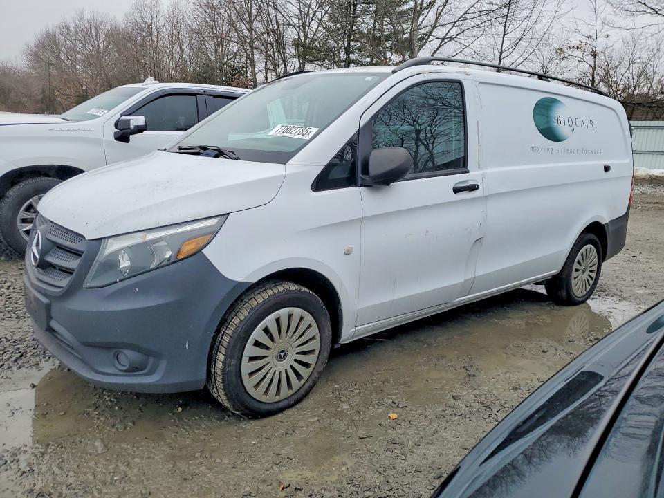 2016 Mercedes-Benz Metris