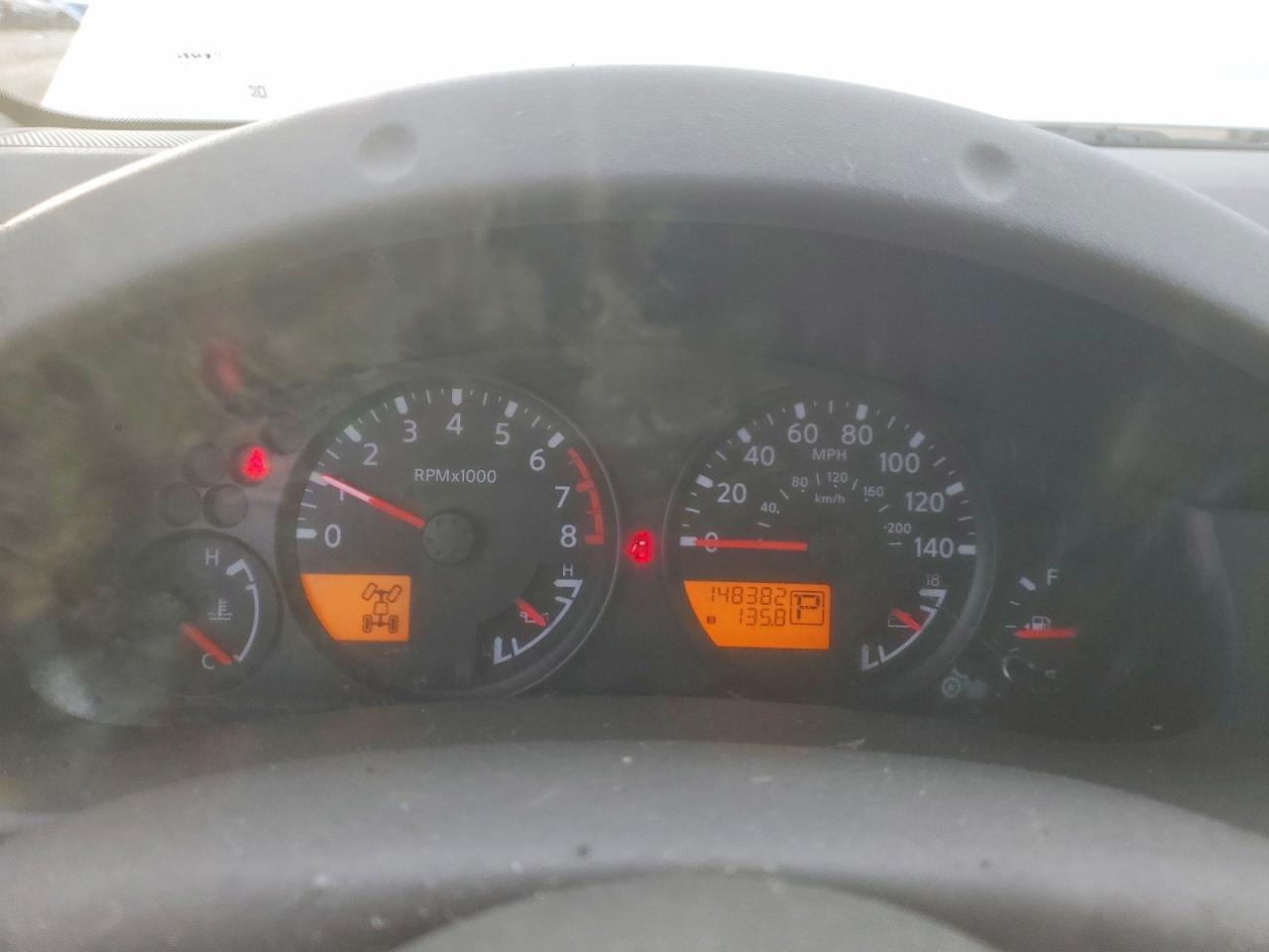 2014 Niss Frontier s