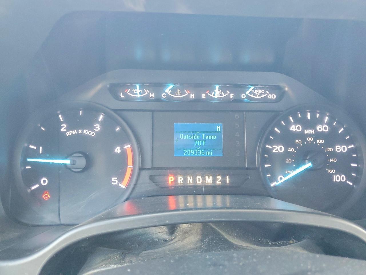 2019 Ford F450 Super Duty Flatbed Truck