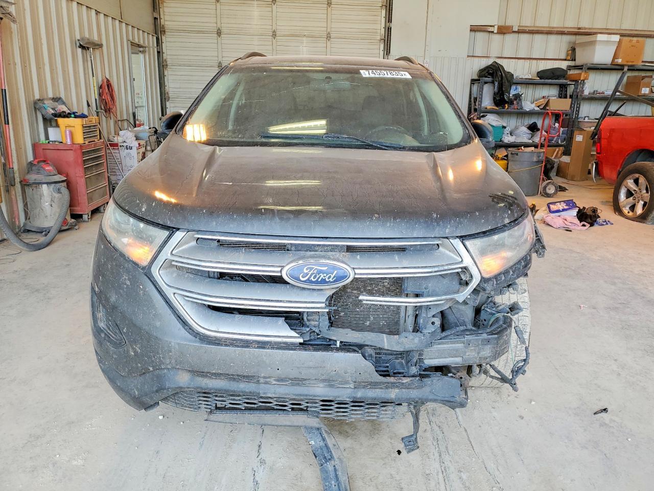 2017 Ford Edge se