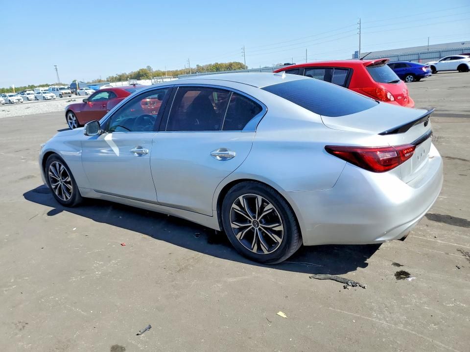 2018 Infiniti Q50 Pure