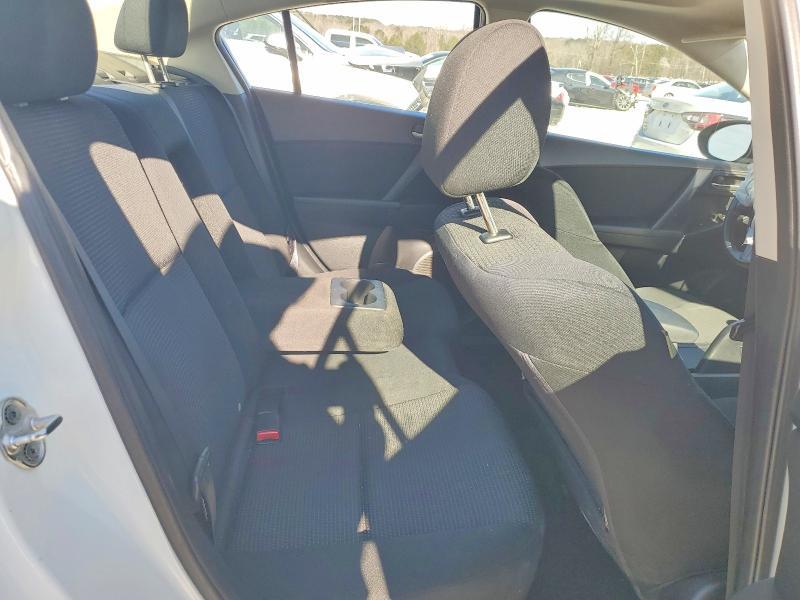 2012 Mazda 3 I