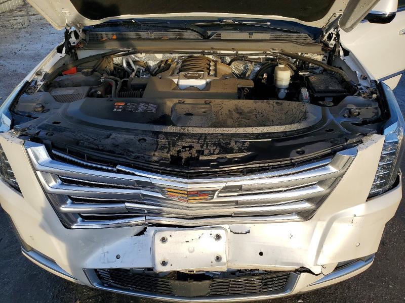 2016 Cadillac Escalade Platinum
