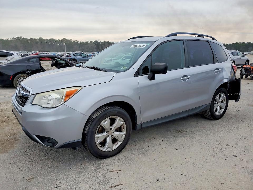2015 Subaru Forester 2.5i