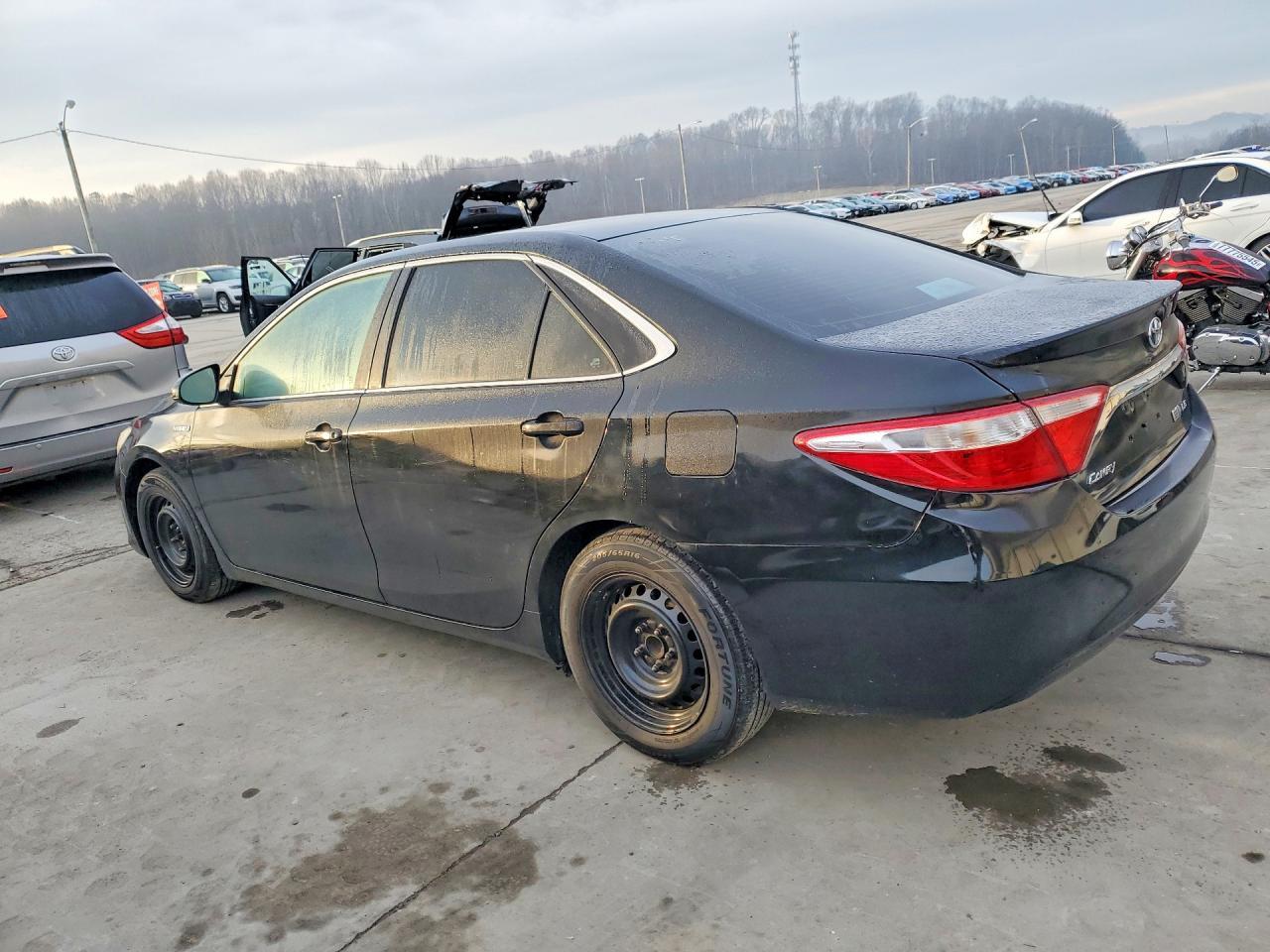 2015 Toyota Camry Hybrid