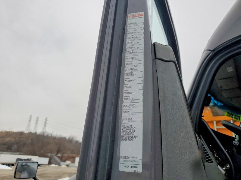 2020 Kenworth T680 Semi Truck