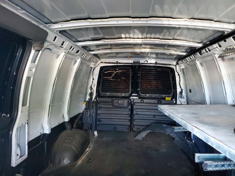 2005 GMC Savana G2500