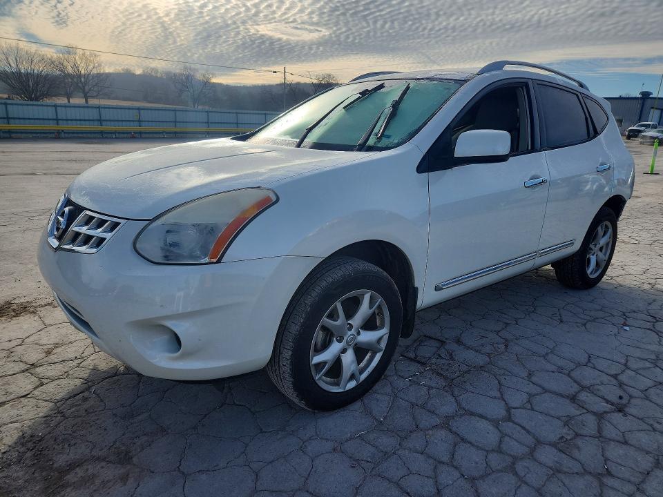 2011 Nissan Rogue s