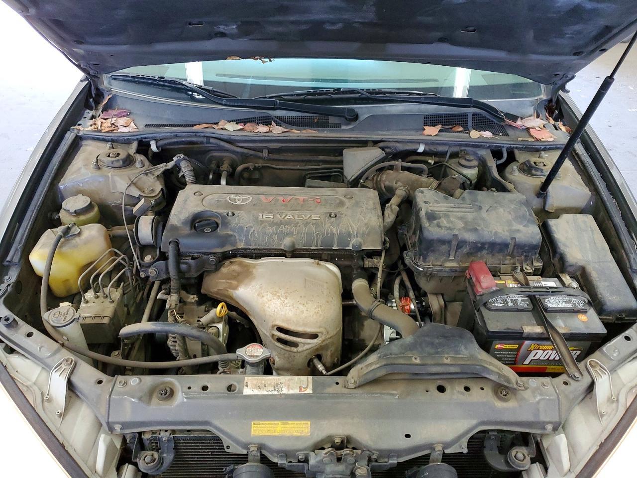 2003 Toyota Camry le