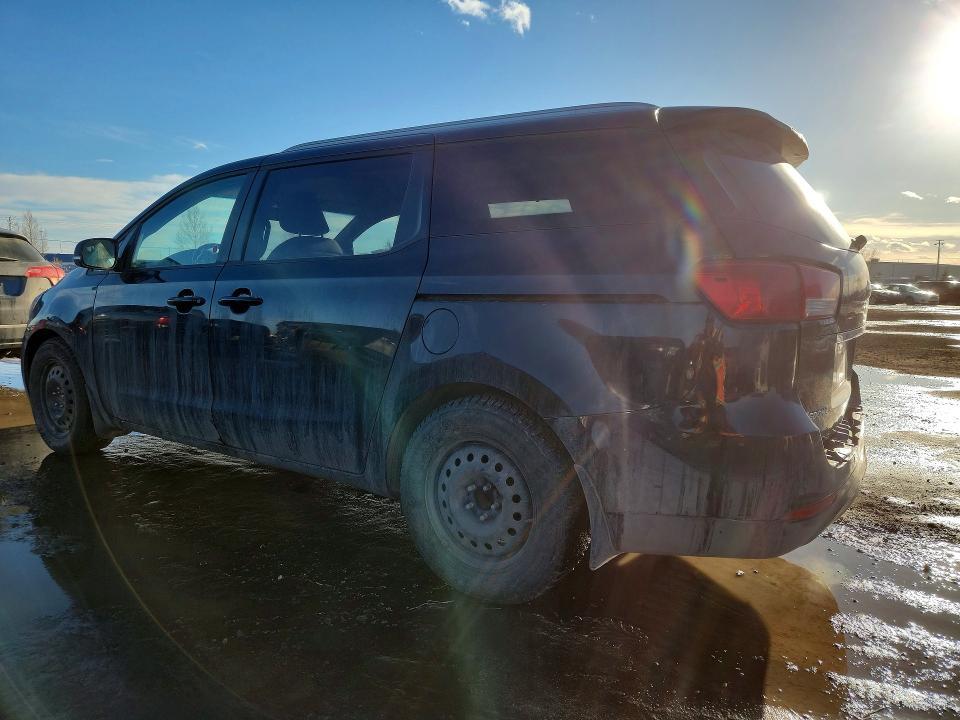 2018 KIA Sedona lx
