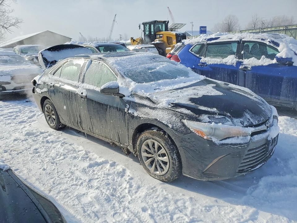 2017 Toyota Camry le