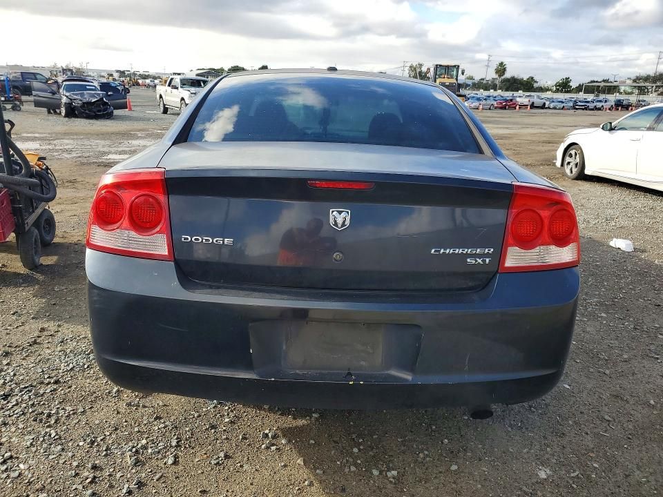 2010 Dodge Charger sxt