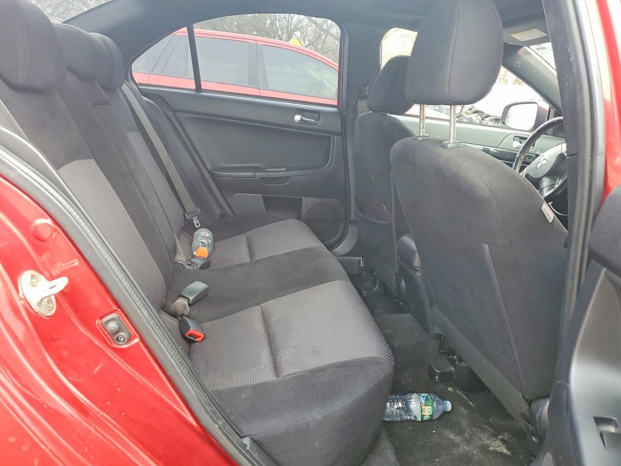 2017 Mitsubishi Lancer es