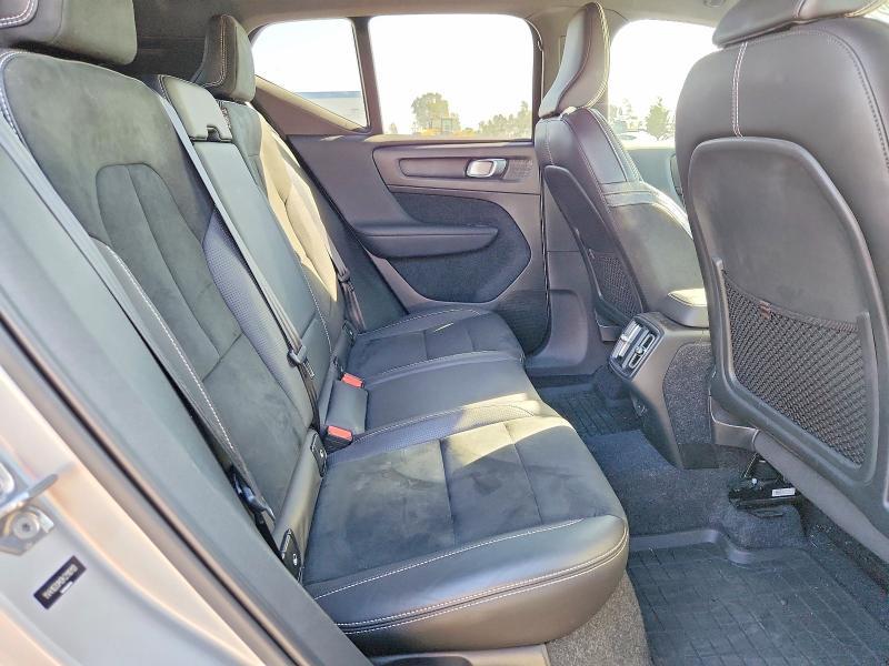 2019 Volvo Xc40 T5 R-design