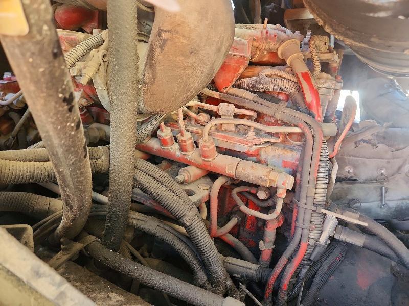 2015 Crane Carrier Low Entry