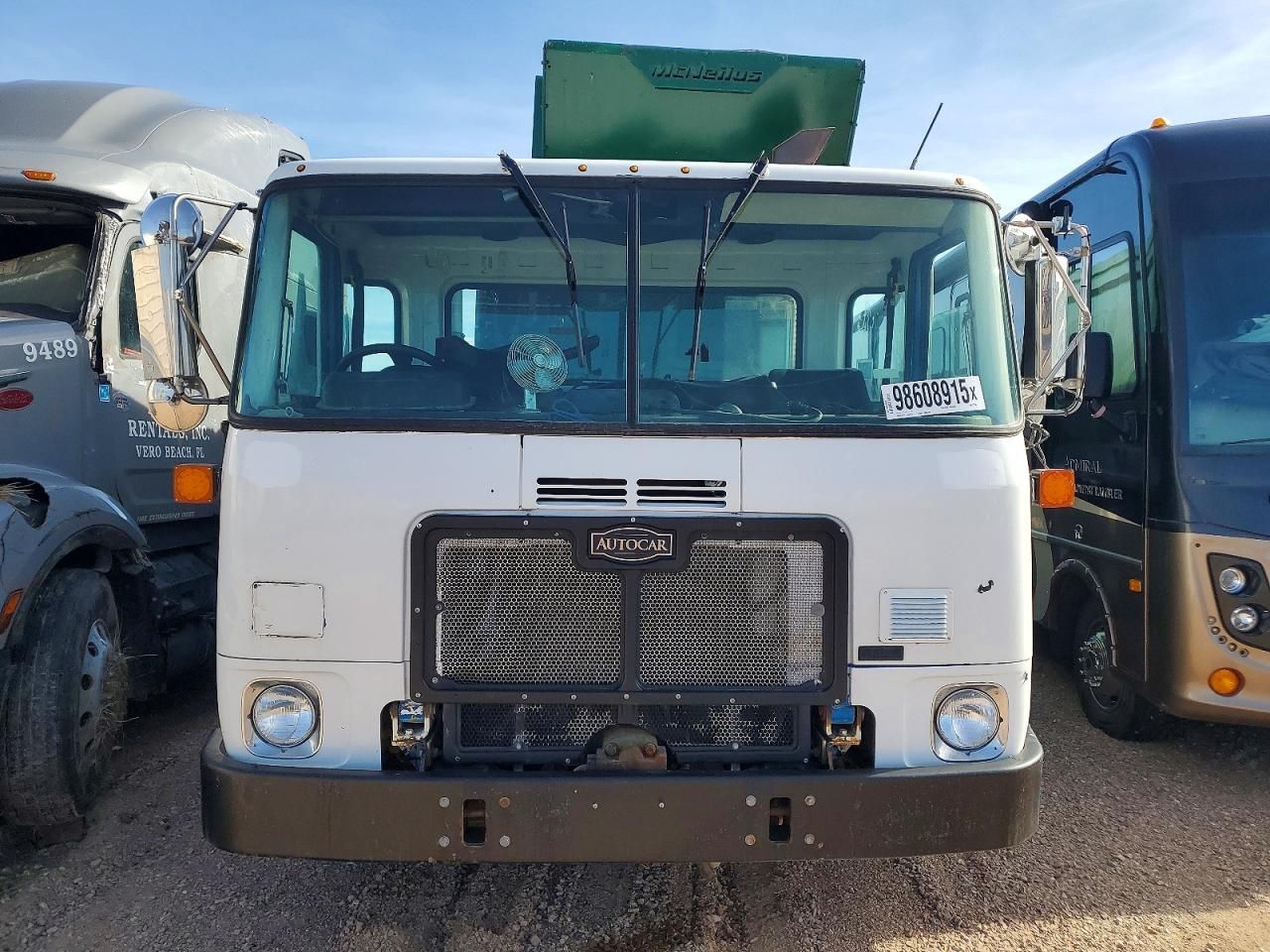 2011 Autocar Xpeditor Refuse Truck