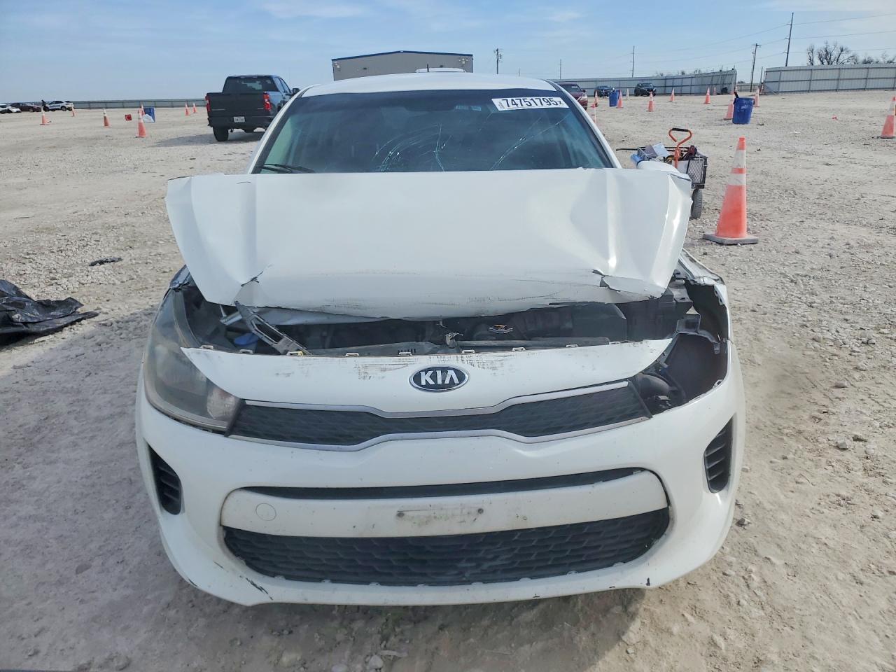 2020 KIA Rio lx