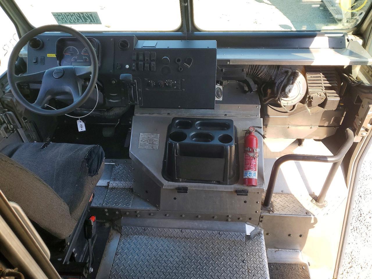 2020 Freightliner MT45 Chassis Delivery Truck