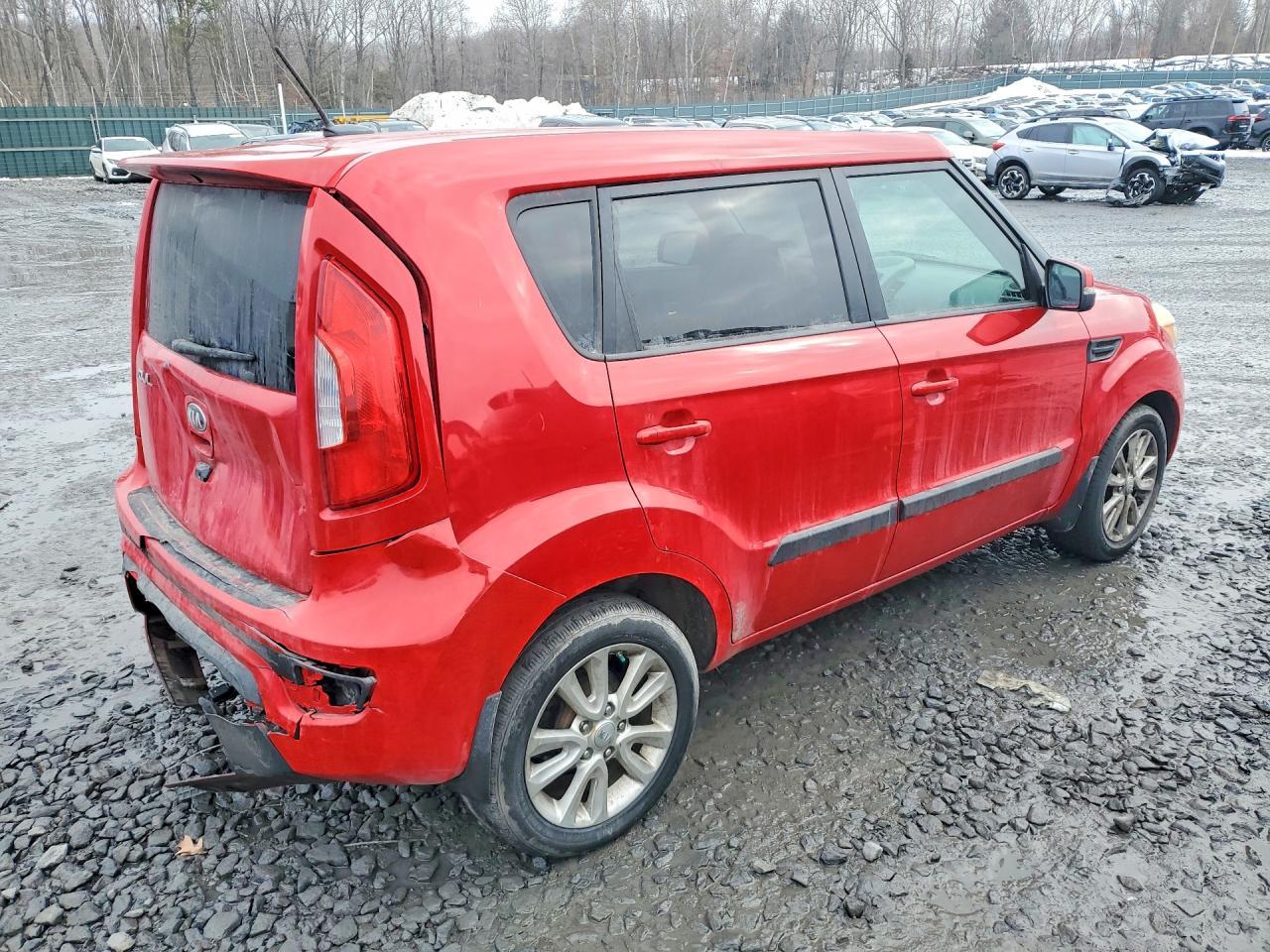 2013 KIA Soul +