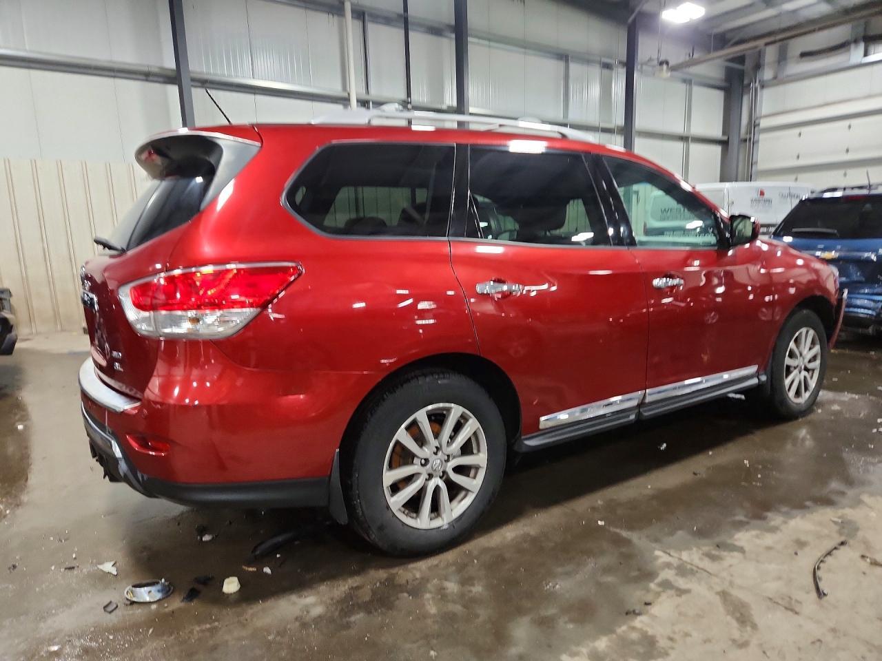 2015 Nissan Pathfinder s