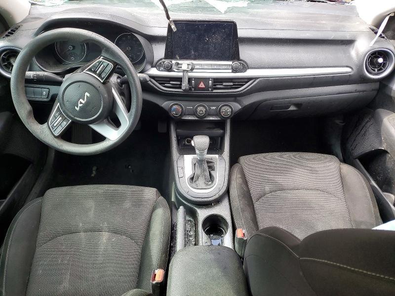 2023 KIA Forte lx