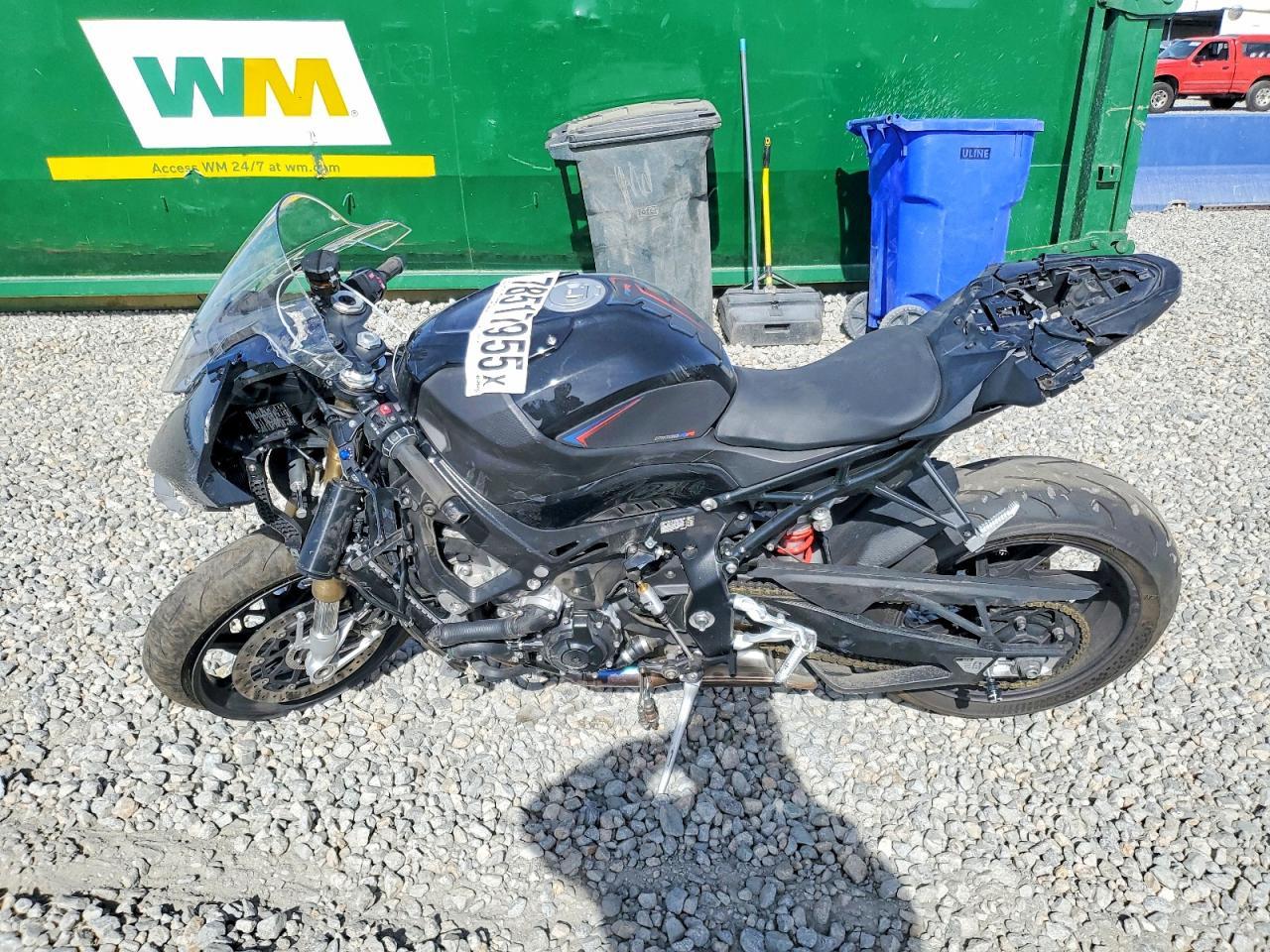 2025 BMW S 1000 RR