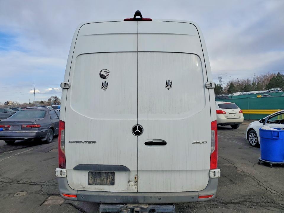2021 Mercedes-Benz Sprinter 2500