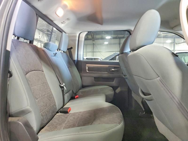 2017 Dodge Ram 1500 slt