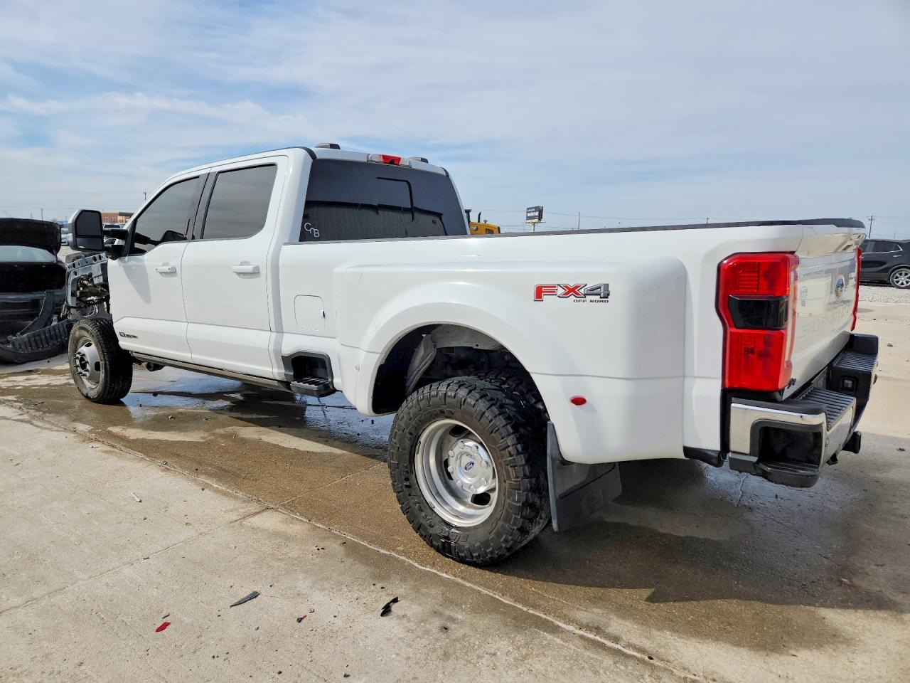 2023 Ford Super Duty F-350 W/D