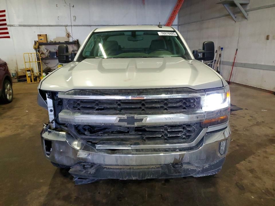 2017 Chevrolet Silverado K1500 lt