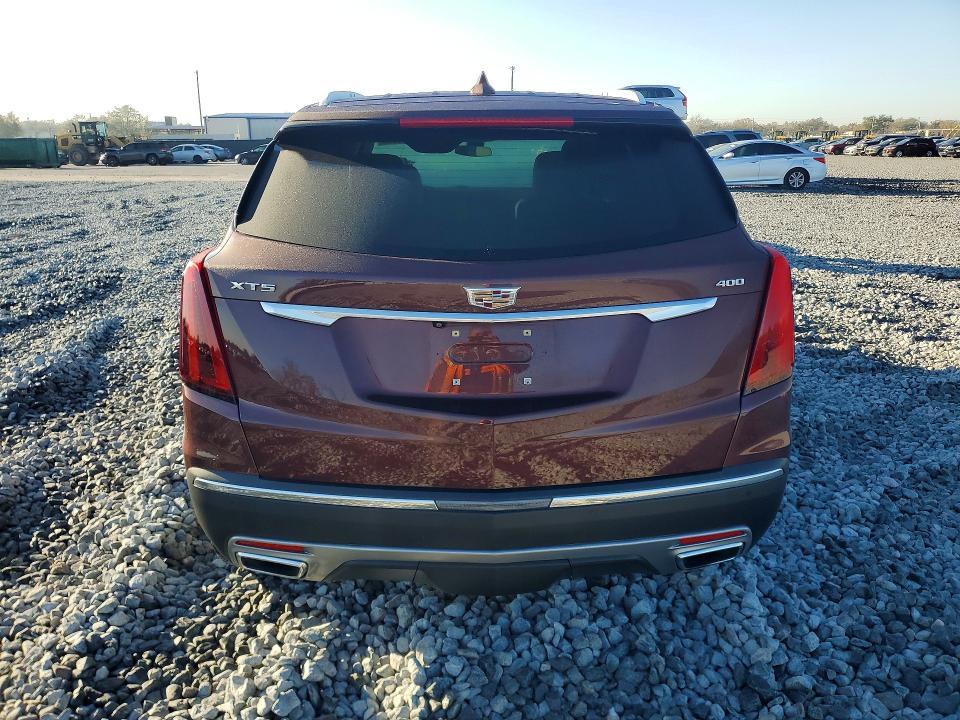 2022 Cadillac XT5 Premium Luxury