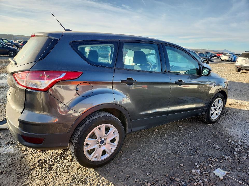2015 Ford Escape s