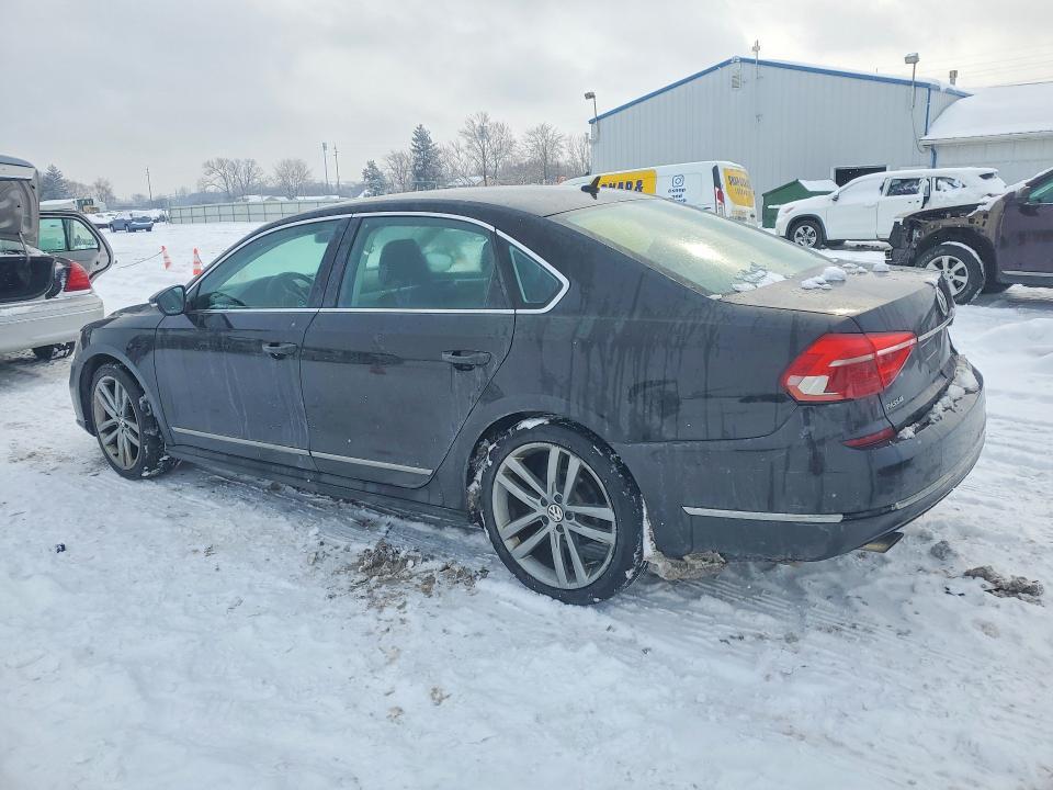2016 Volkswagen Passat s