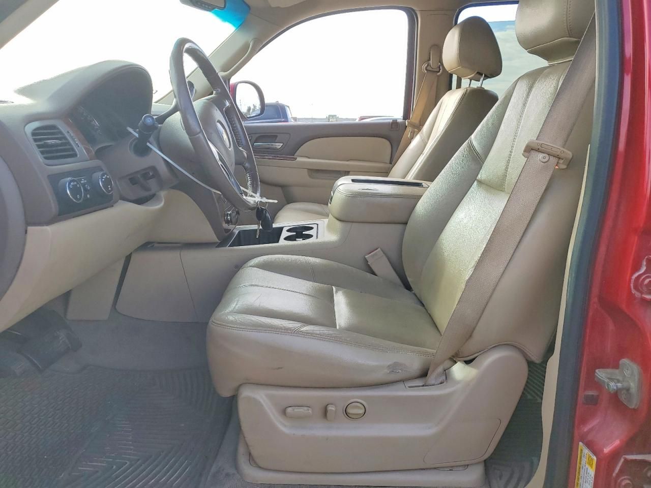 2012 Chevrolet Suburban K1500 lt