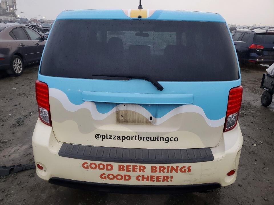 2015 Scion XB
