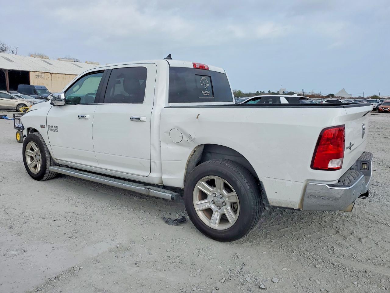 2017 Dodge RAM 1500 SLT