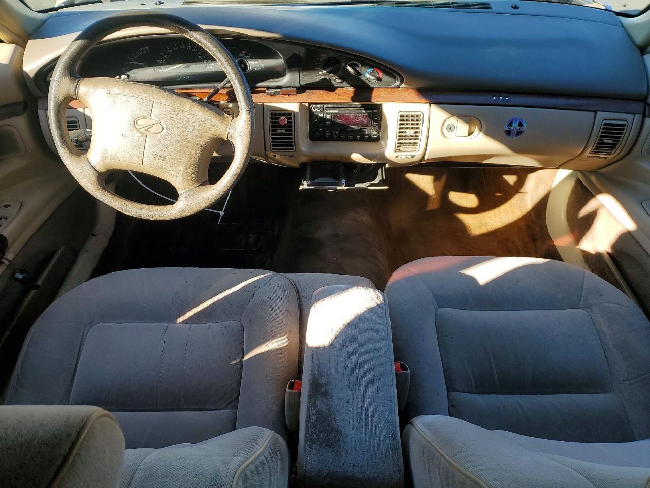 1999 Oldsmobile 88 Base