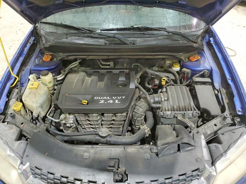 2013 Dodge Avenger se