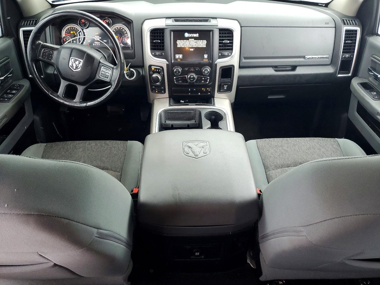 2017 Dodge RAM 1500 SLT
