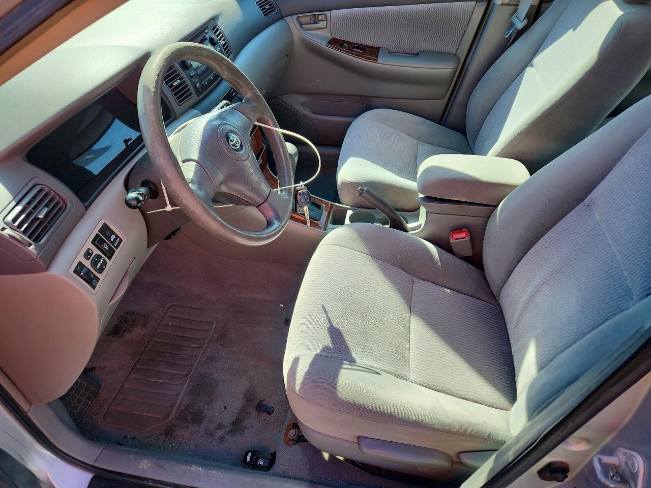 2005 Toyota Corolla ce