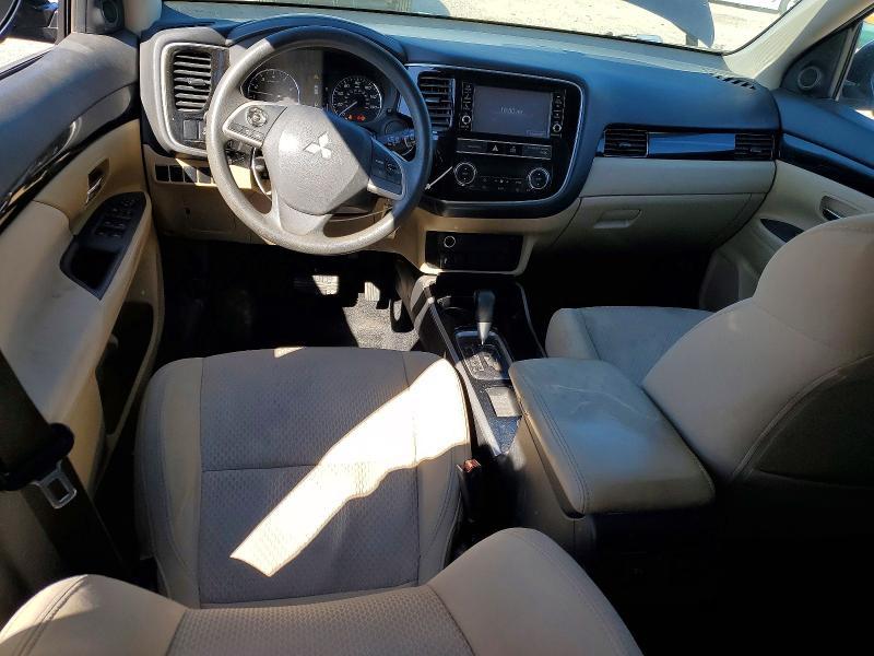 2019 Mitsubishi Outlander es