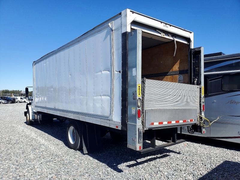 2019 Freightliner M2 106 Med-box Truck