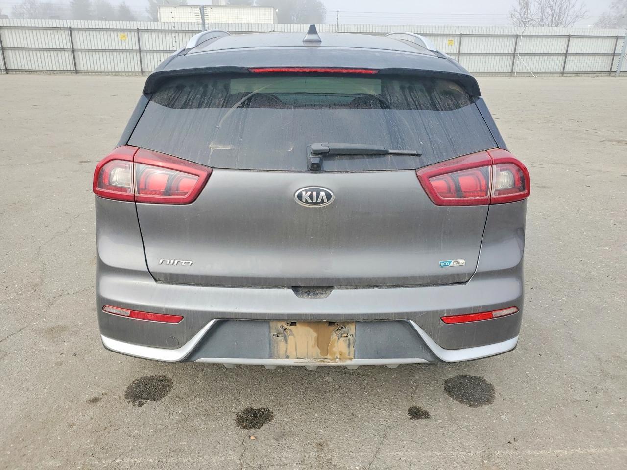 2017 KIA Niro ex